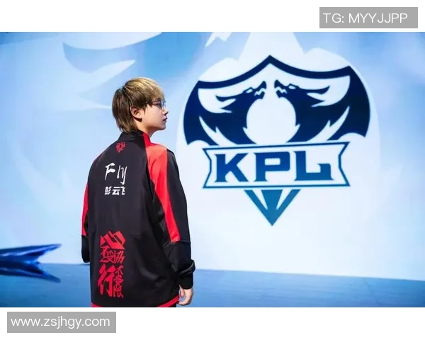 WE的荣耀之路：从青涩战队到电竞巨头的成长历程